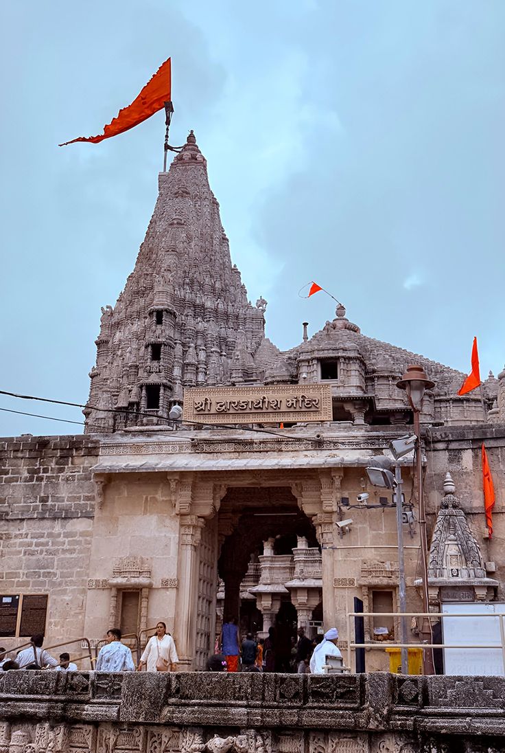 Dwarka – The Golden Kingdom of Lord Krishna – Mogalkrupa Taxi Service